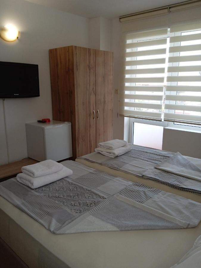 Guest House Daris-Aphrodeya Къща За Гости Дарис-Афродея Sozopol Exteriör bild